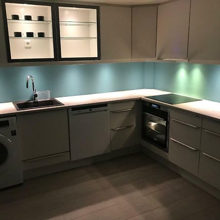 Beautiful Apartment In Central Leknes Luaran gambar